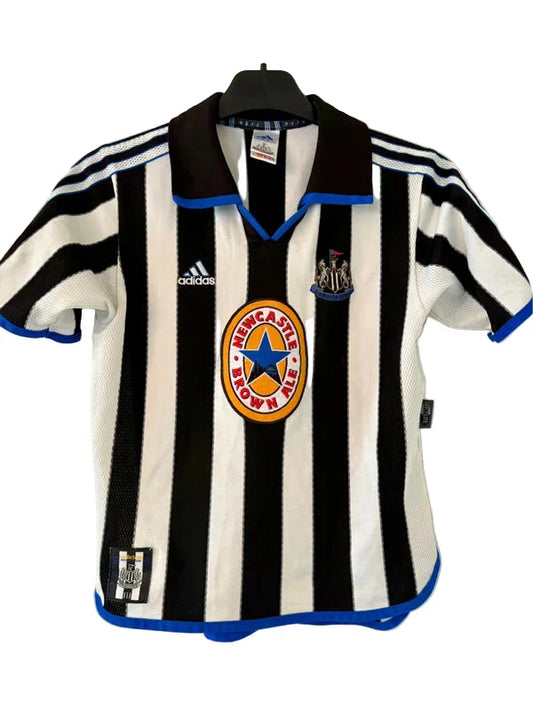 Newcastle United fodboldtrøjer – originale trøjer med historie, St James' Park og loyale fans