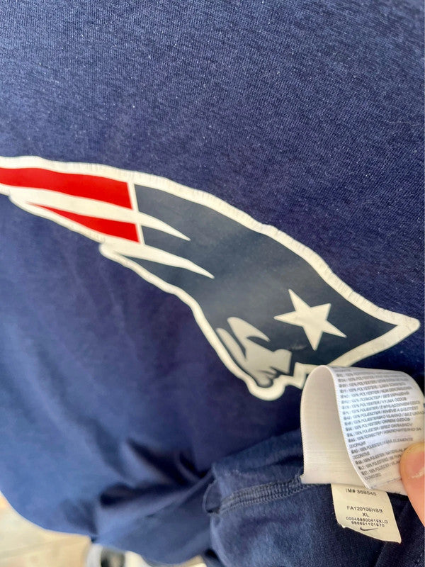 NFL Patriots t-shirt