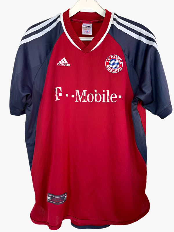Bayern München fodboldtrøje med Nemeth School - 2014