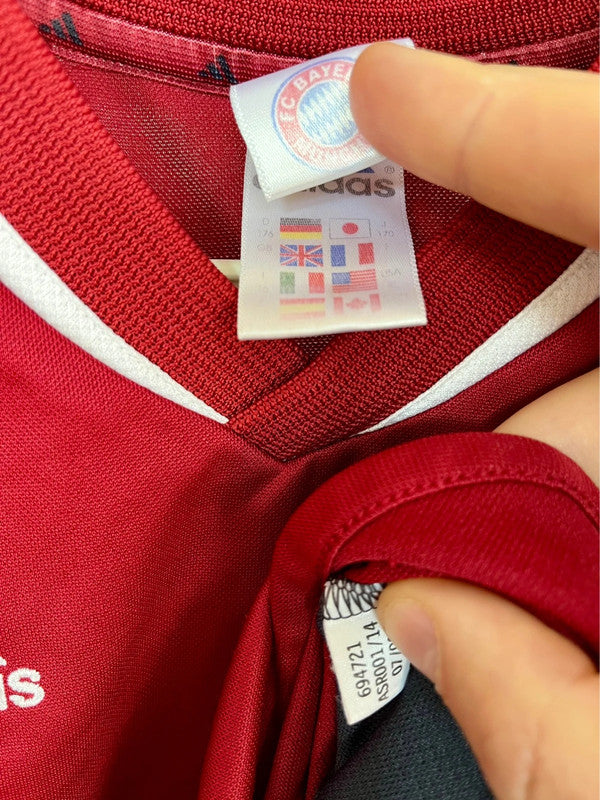 Bayern München fodboldtrøje med Nemeth School - 2014