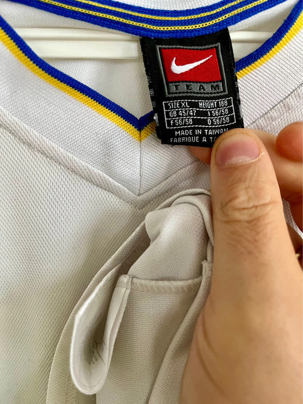 Leeds fodboldtrøje med Harry Kewell - 2000