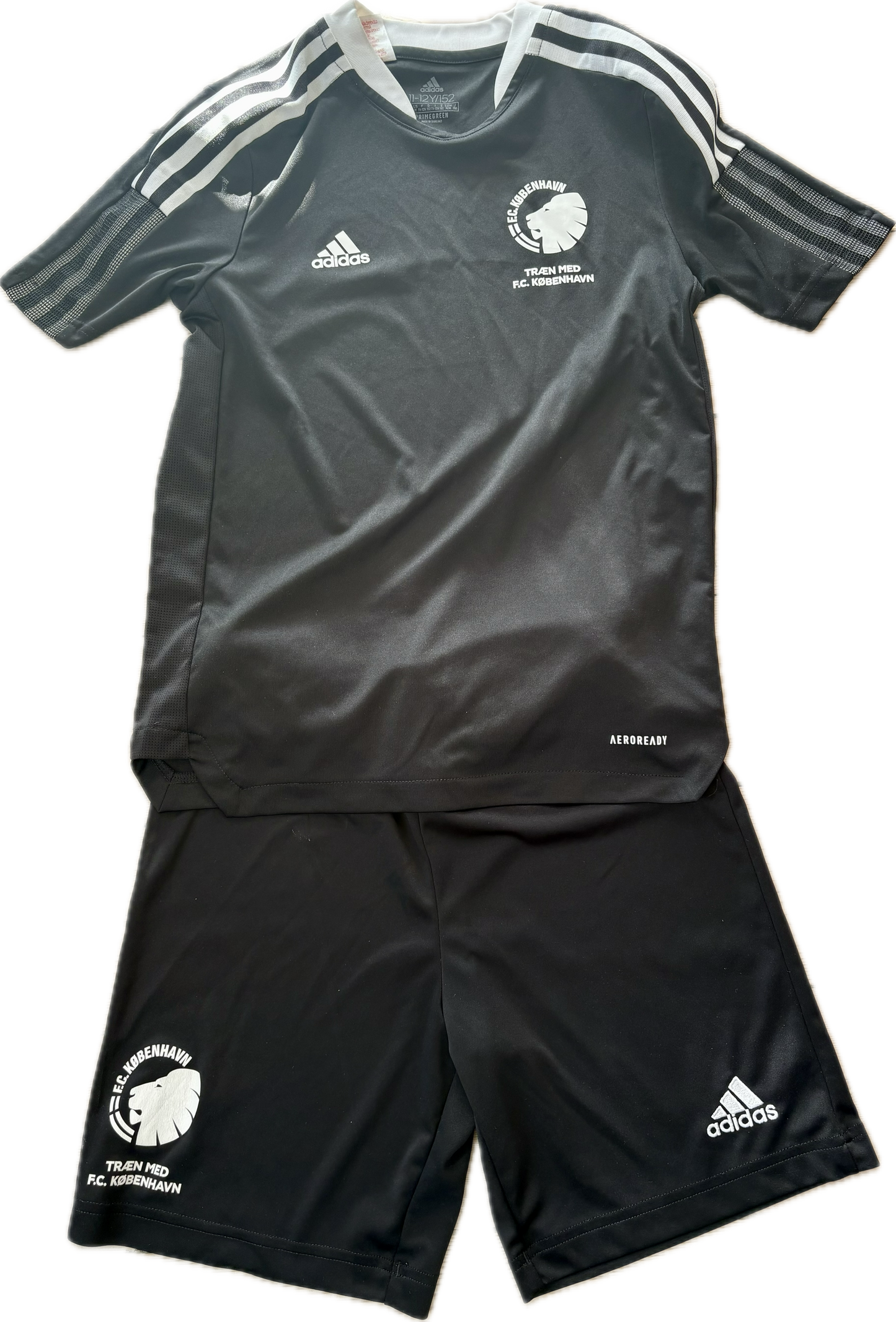 FC København fodboldtrøje og shorts