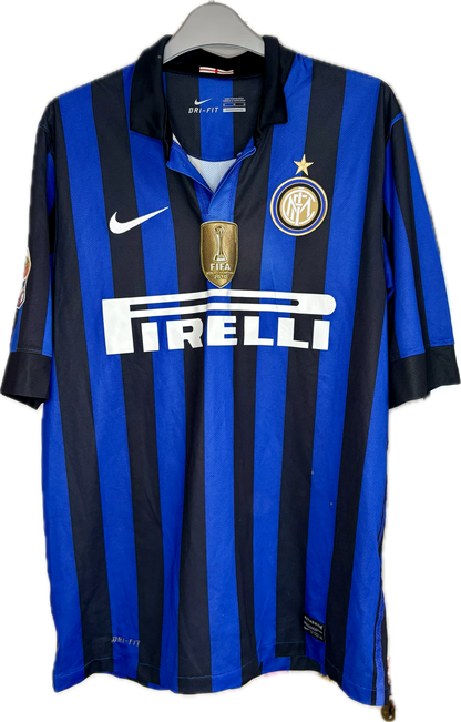 Inter fodboldtrøje med Forlan 2011