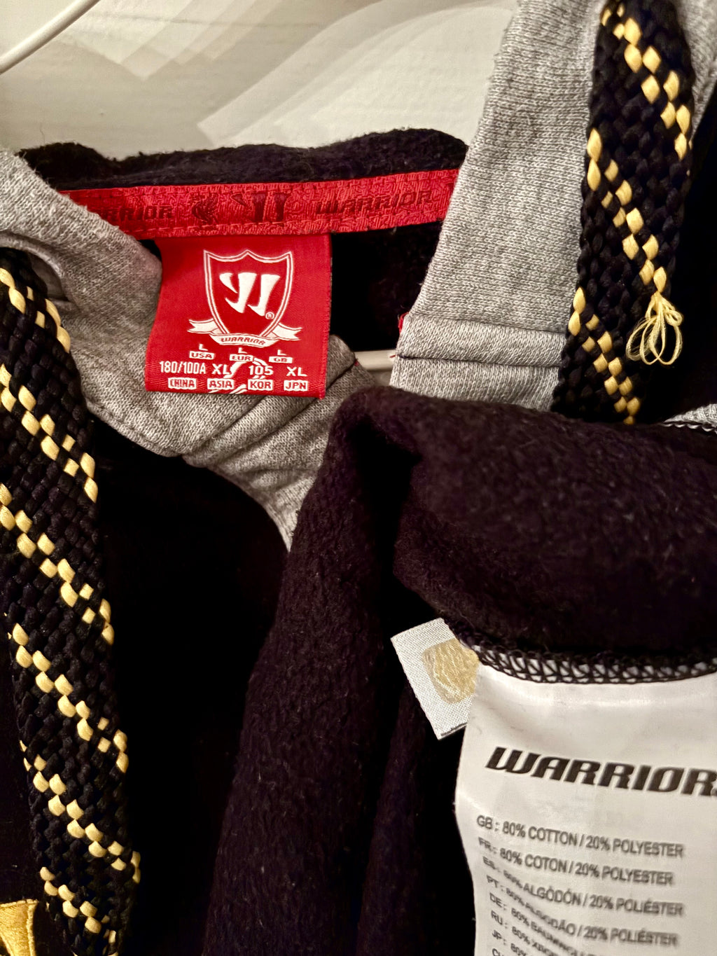 Liverpool sweatshirt 2012