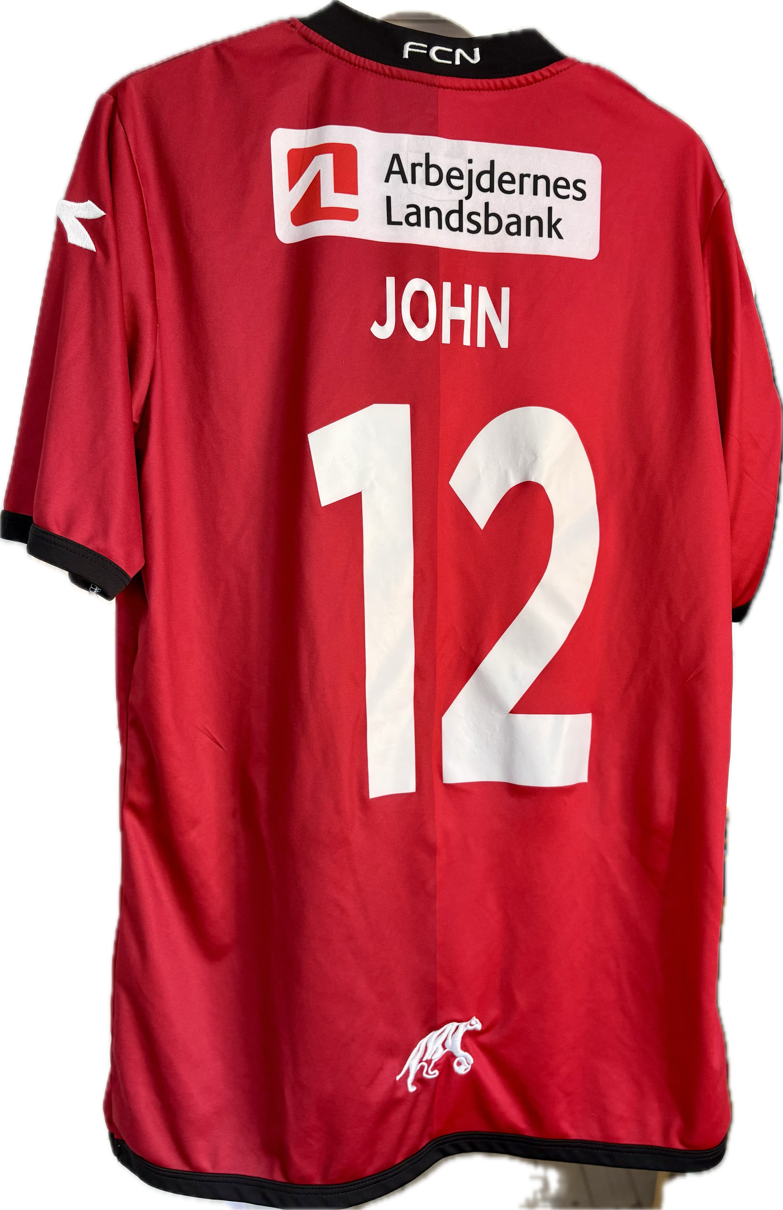FCN fodboldtrøje med Joshua John 2015