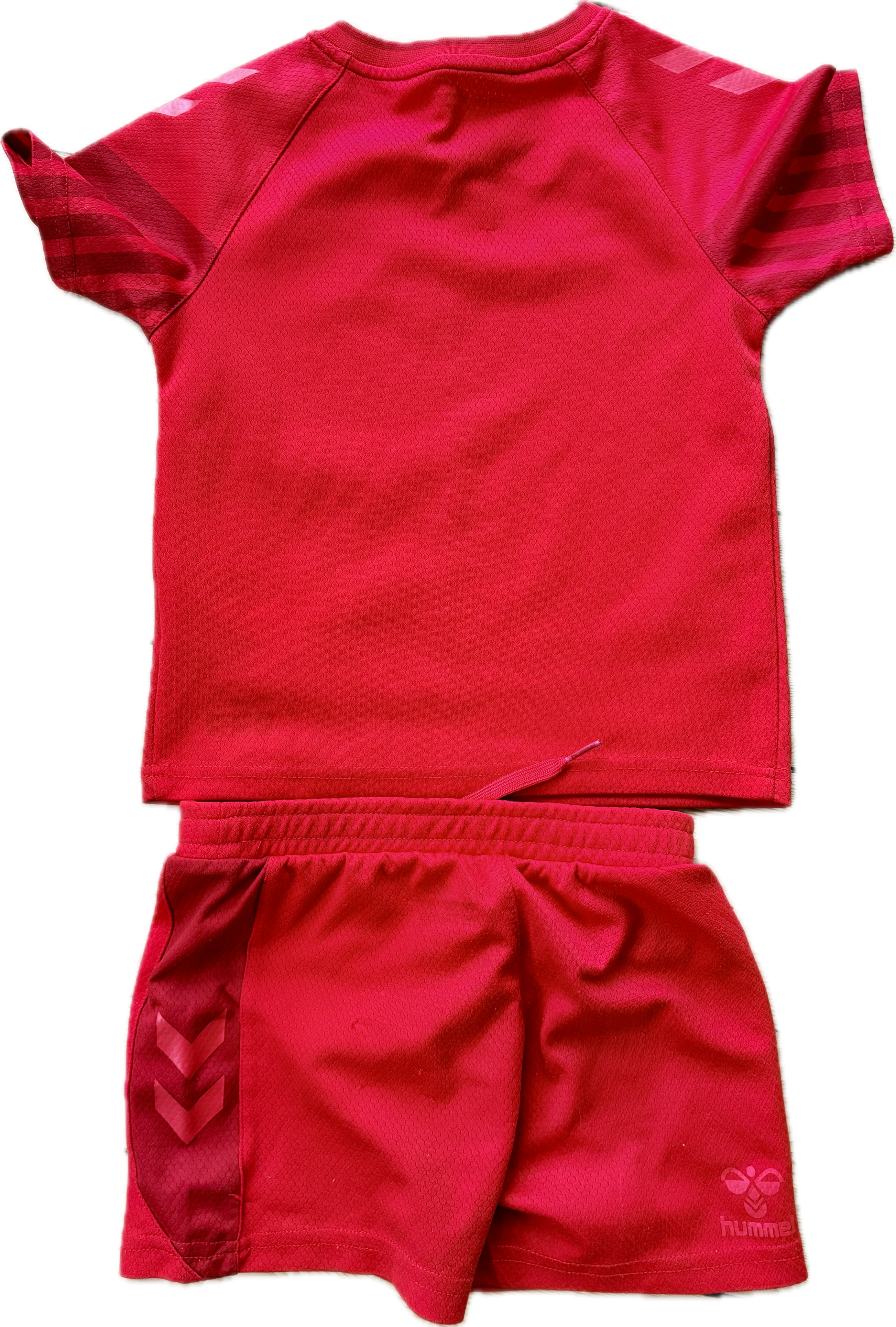 Danmark DBU fodboldtrøje + shorts