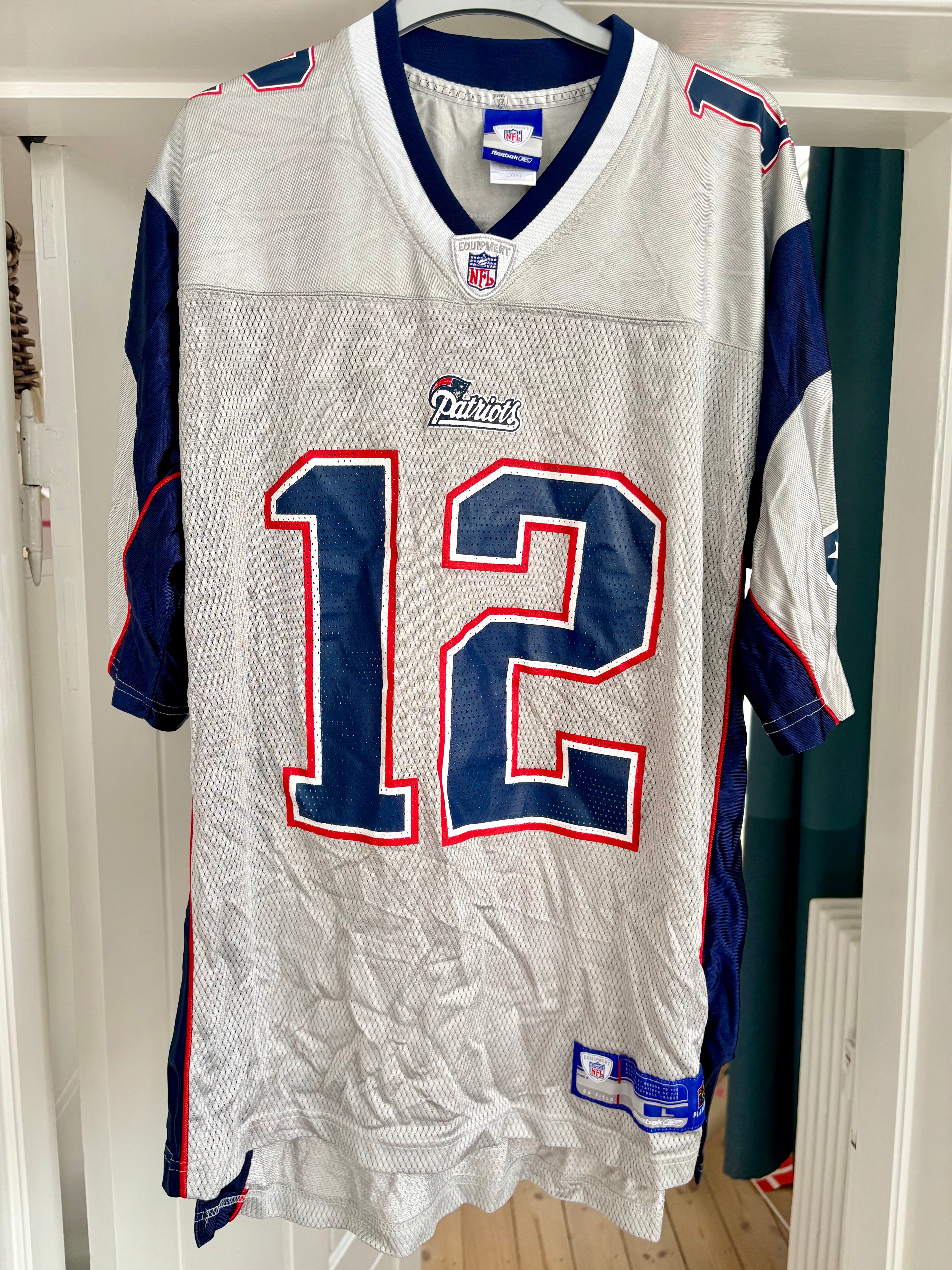New England Patriots NFL football shirt Tom Brady 2004