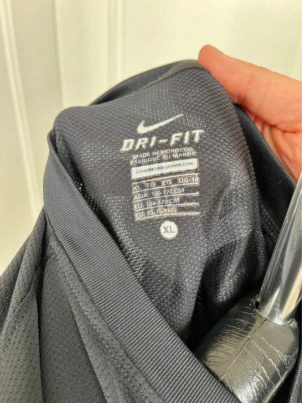 Aston Villa Signed Petrov football fodboldtrøje - Nike 2010 - 15 år / 170 cm